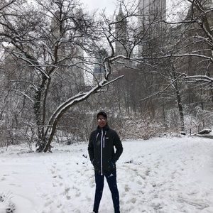 Meet your Posher, Devesh